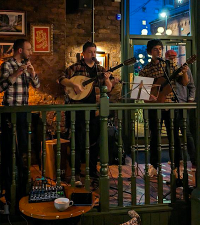 Front view at the Lass o'Gowerie open mic